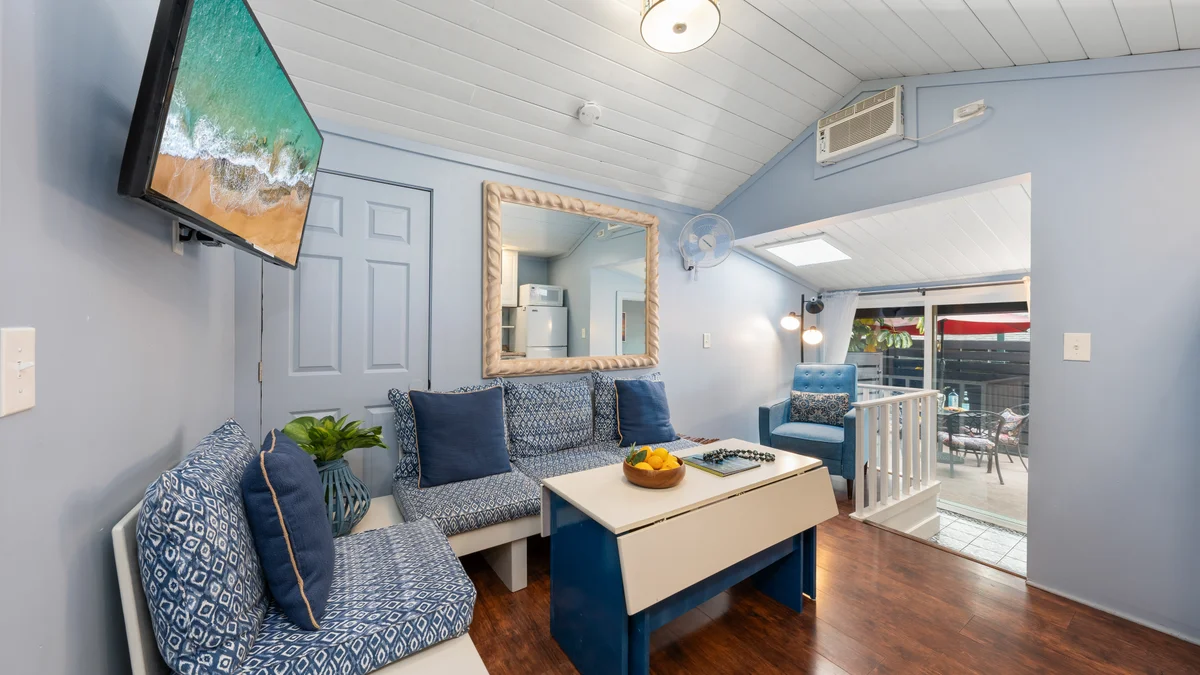 .233 Market Street Unit C