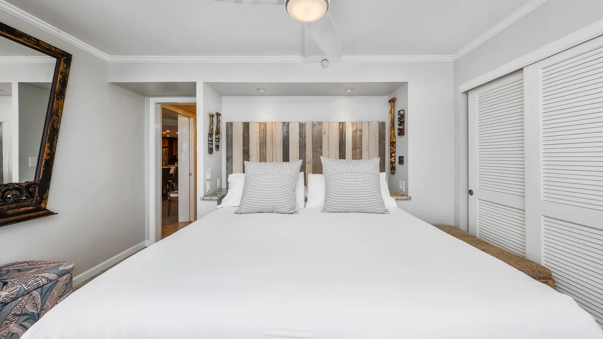 Valley Isle 304