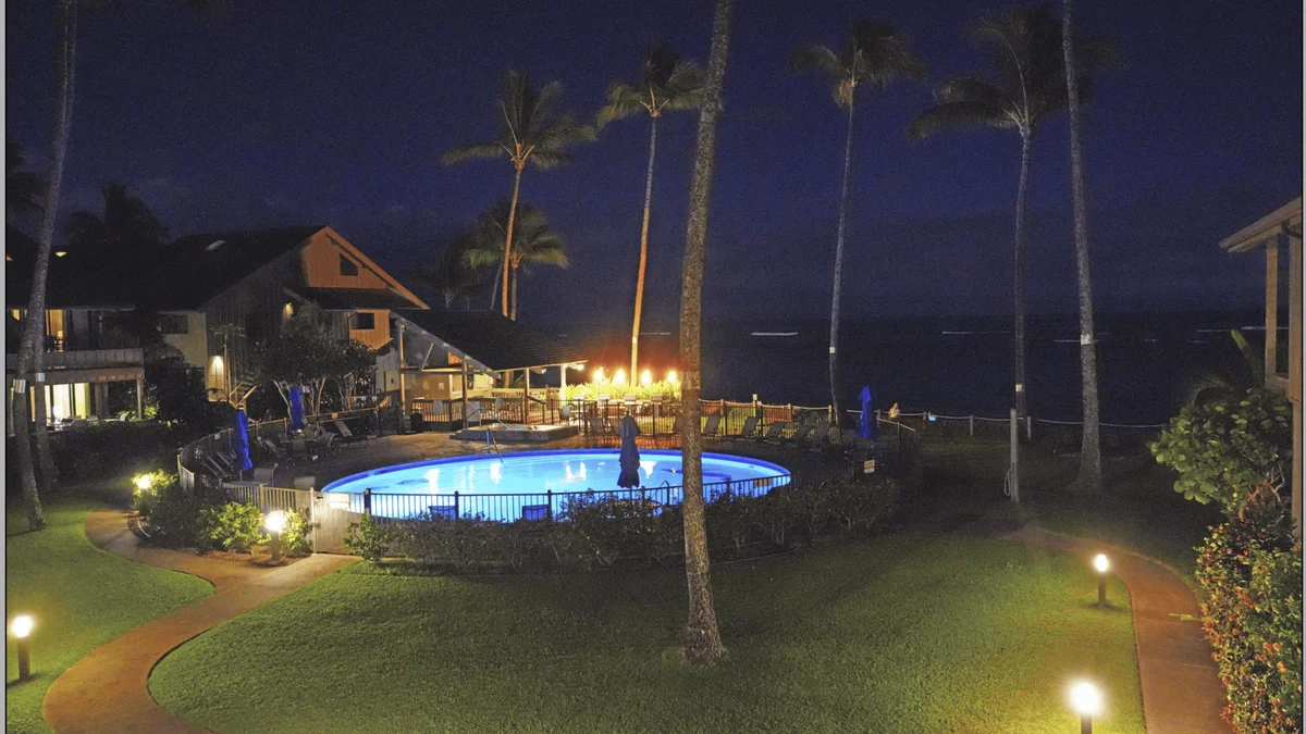 Kahana Village 17