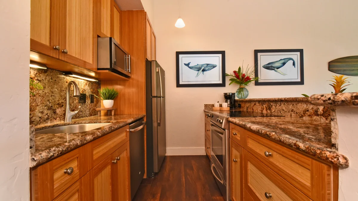 Napili Shores F246