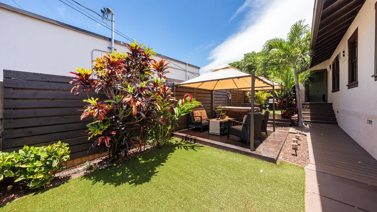.233 Market Street Unit B