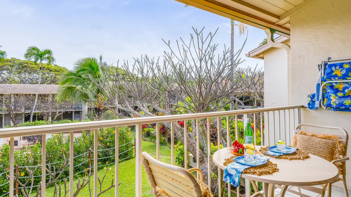 Napili Shores E240