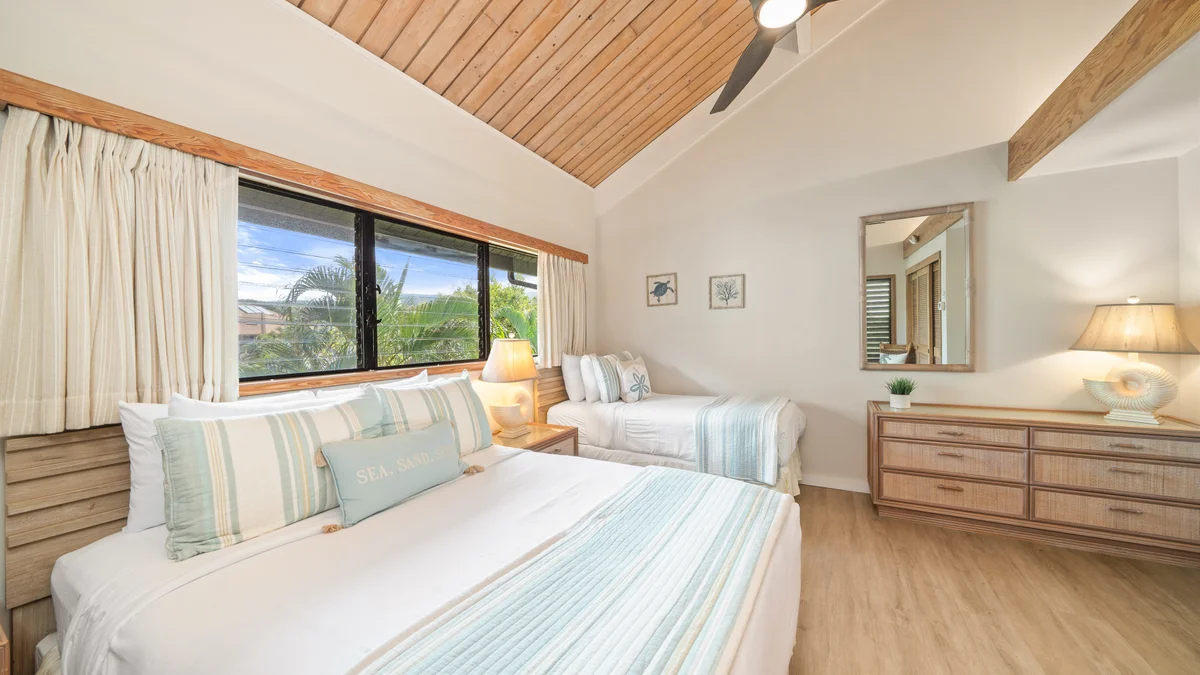 Kahana Village 17