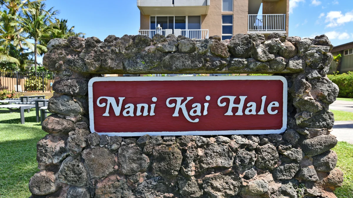 Nani Kai Hale 605