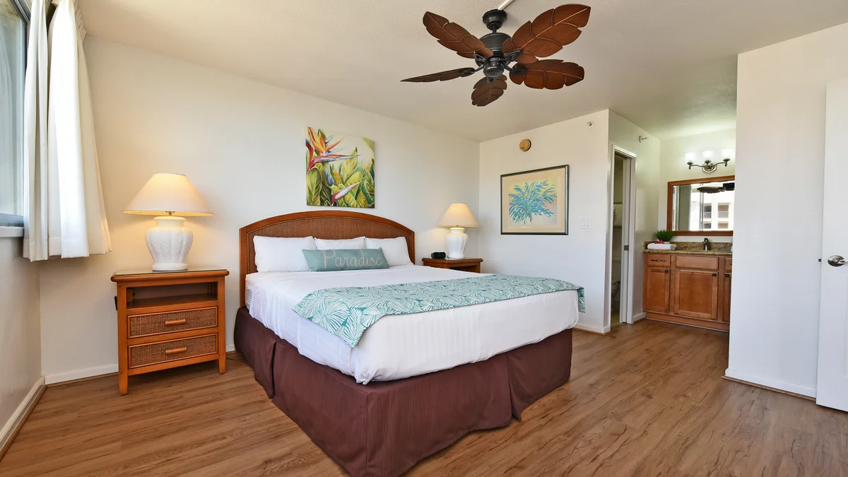 Royal Kahana 1020