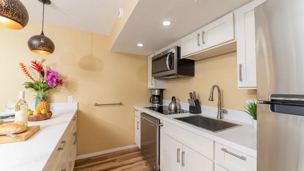 Royal Kahana 317