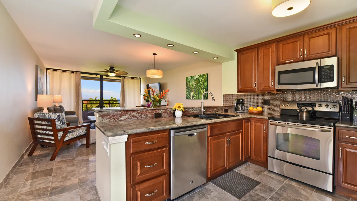 Kahana Villa E601