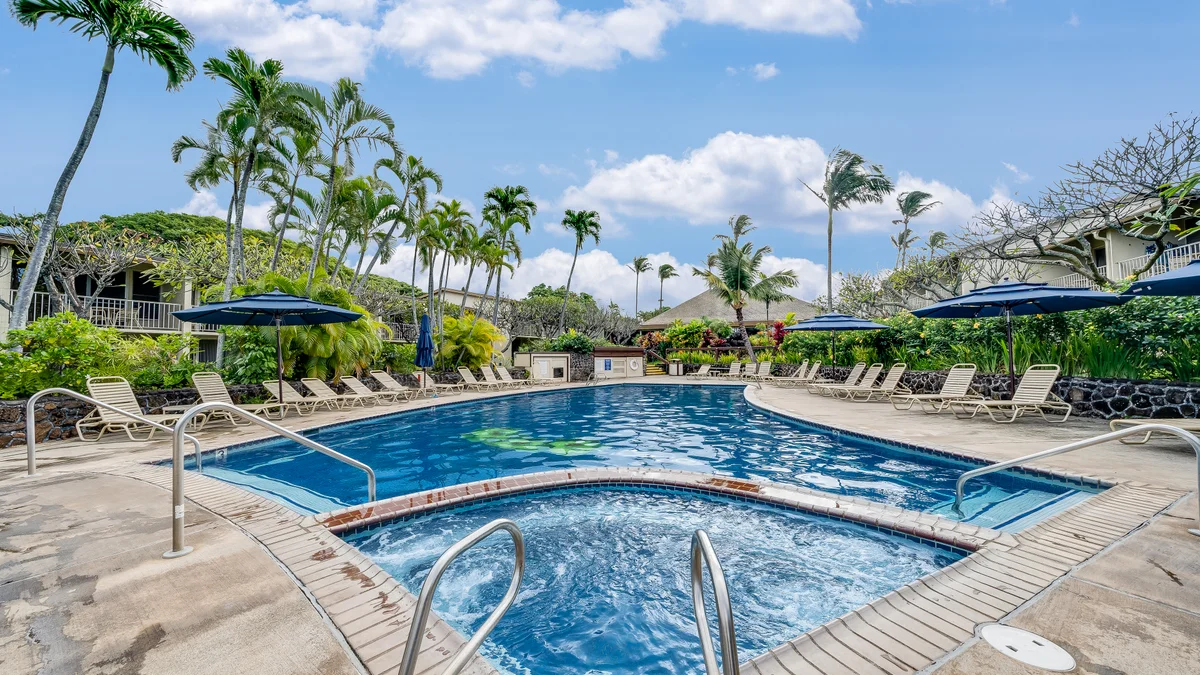 Napili Shores E237