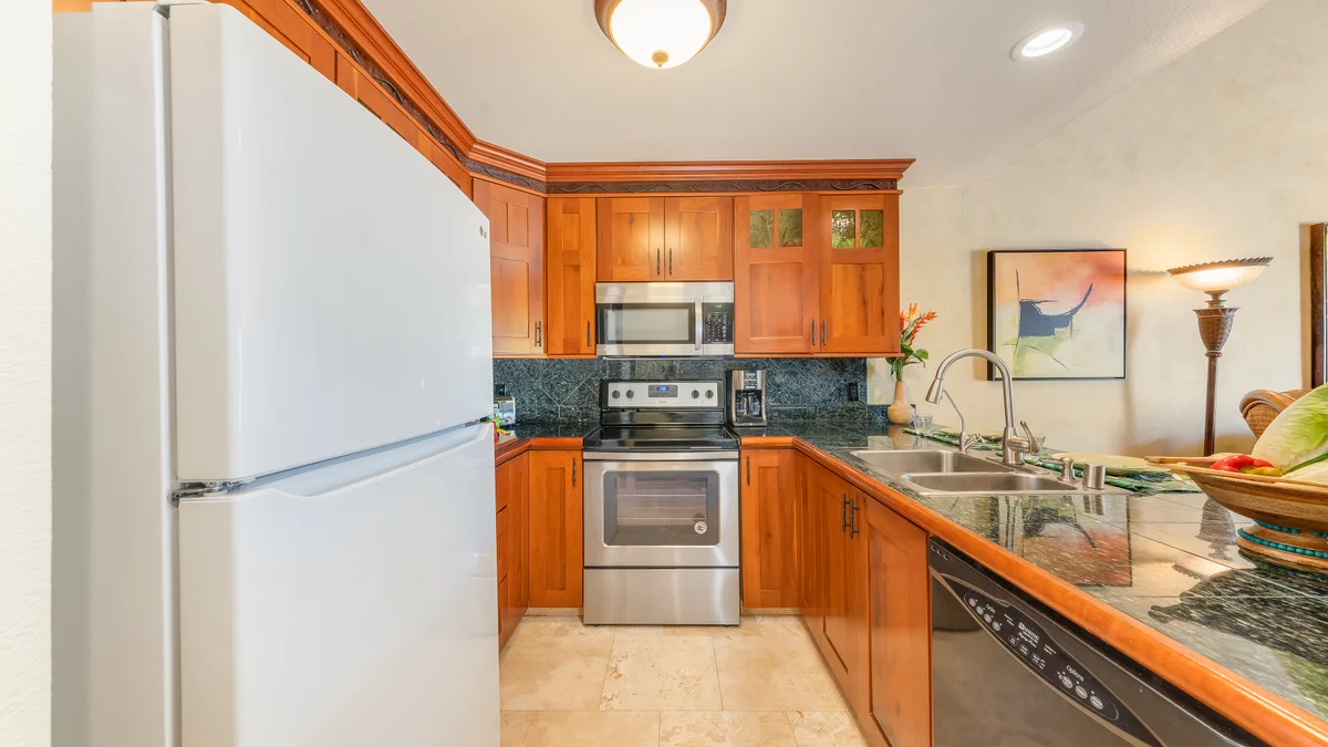 .Maui Kamaole B205