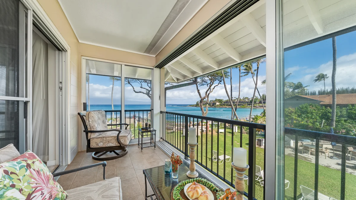 Napili Surf 207
