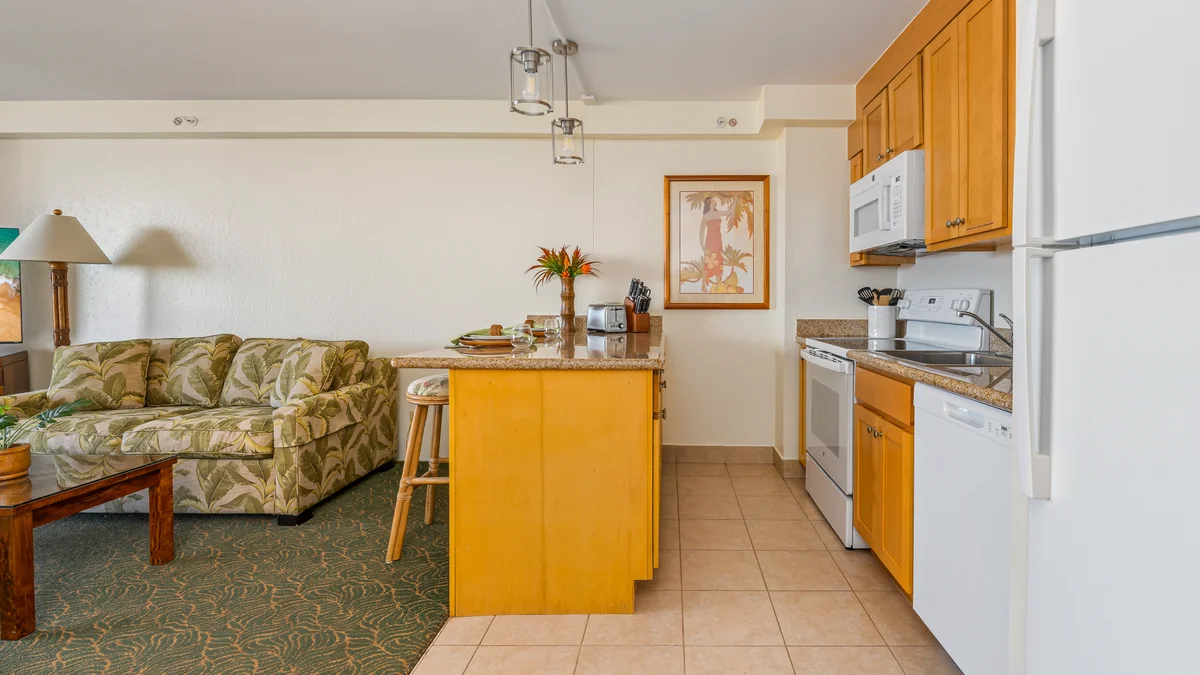Kaanapali Shores 940