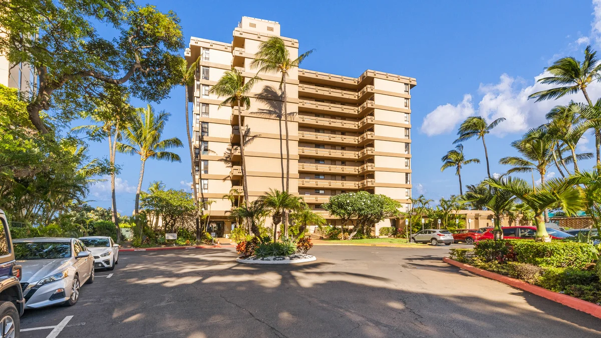Maui Kai 903