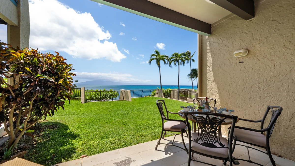 Napili Point B18