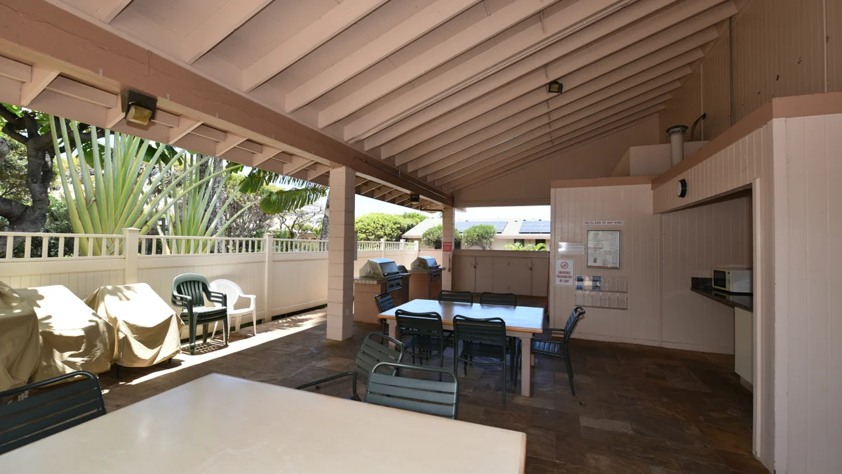 Kihei Akahi C303
