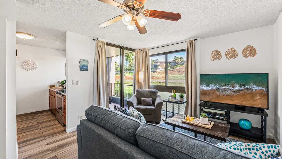 .Kahana Manor 318