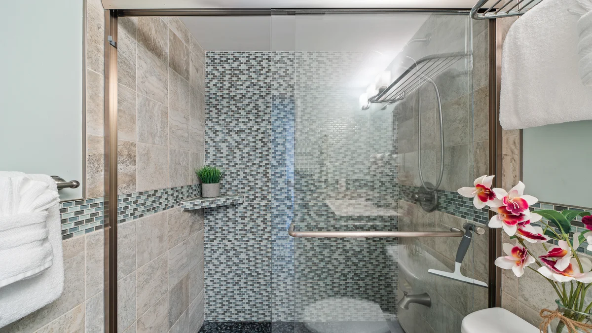 Pacific Shores B303