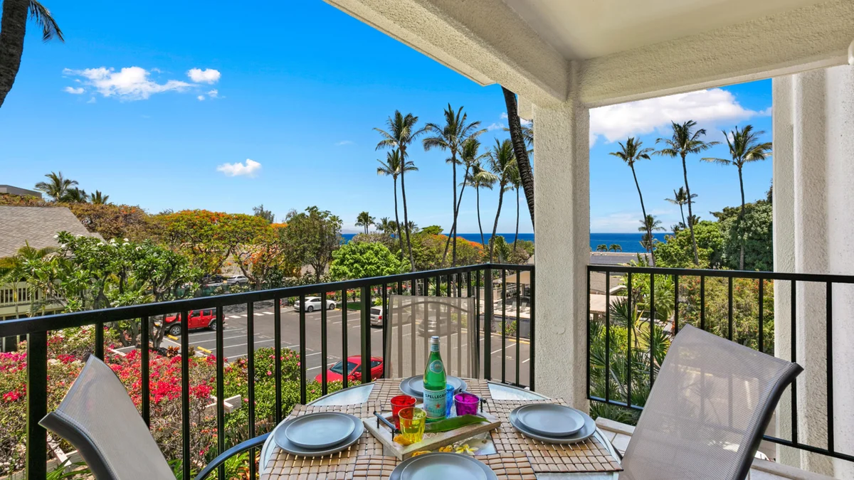 Kihei Akahi C302