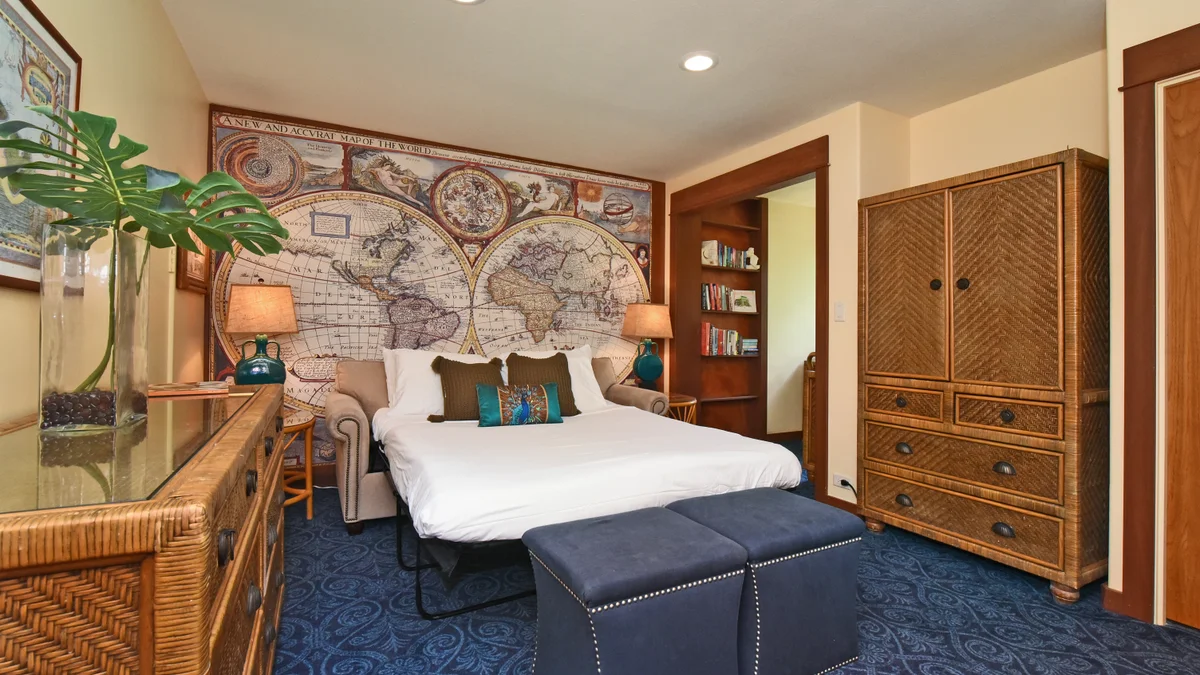 Kaanapali Royal D302