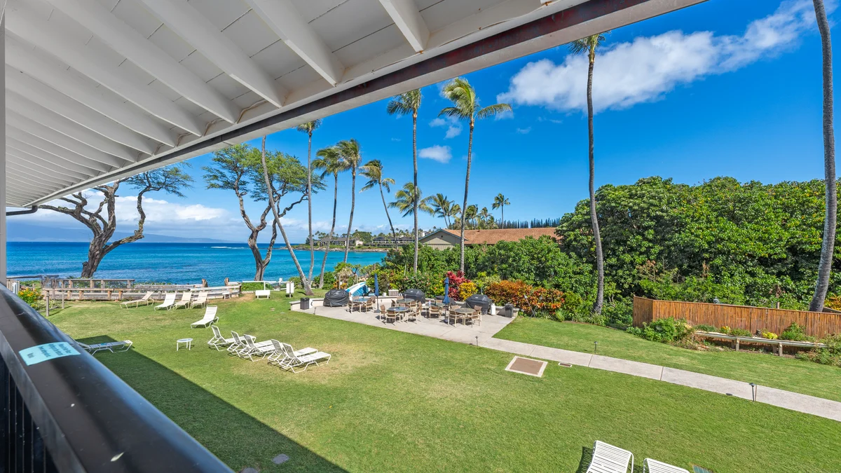 Napili Surf 209