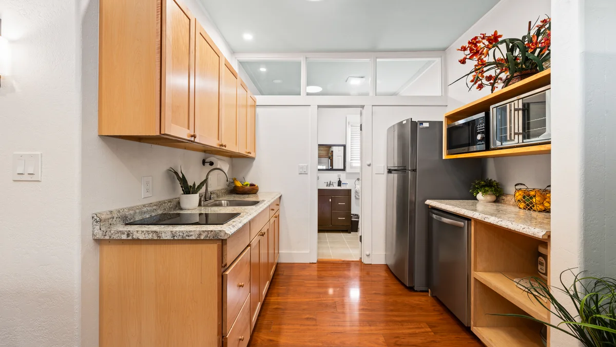 .233 Market Street Unit B