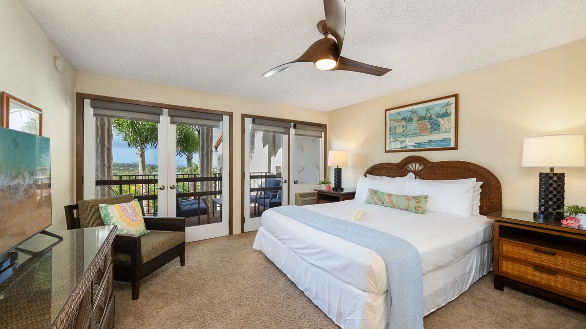 Maui Hill 66