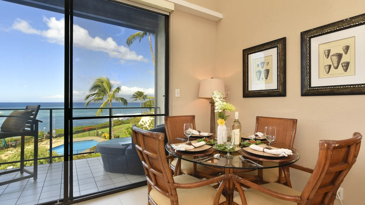Napili Point C40