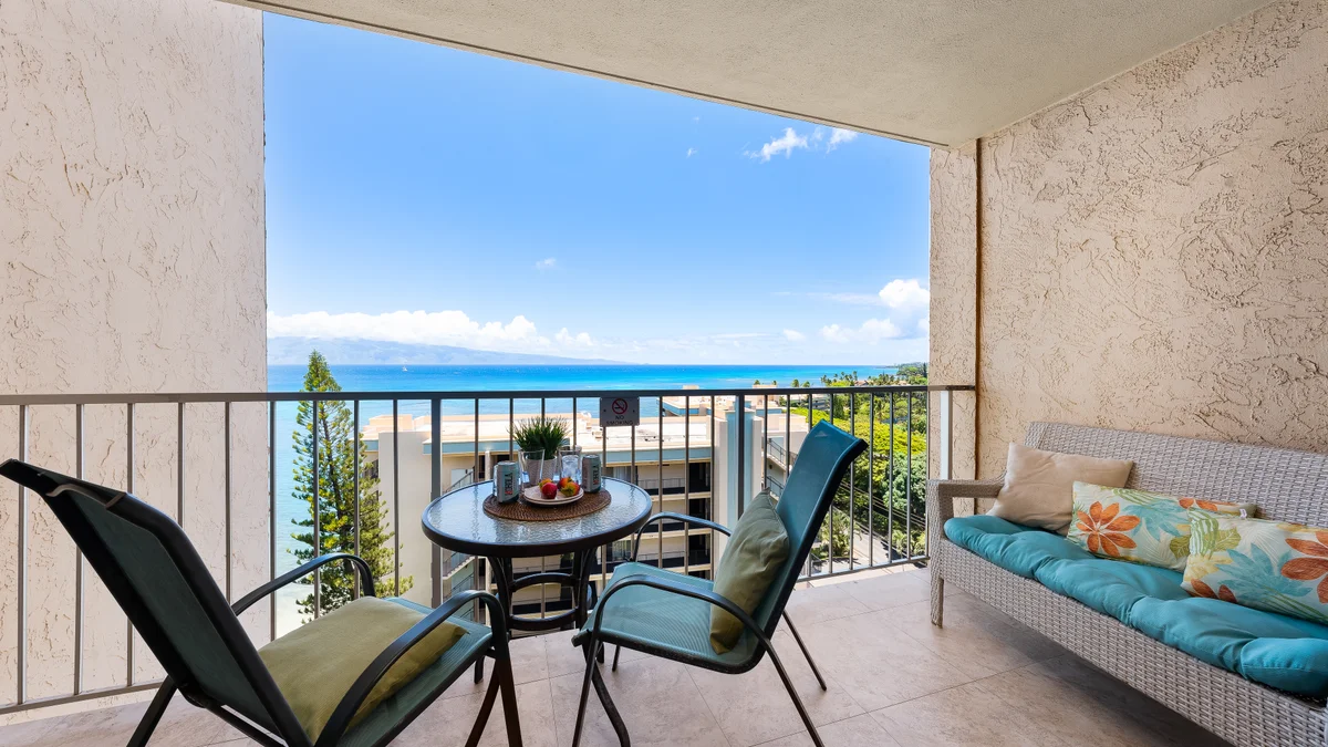 .Royal Kahana 1103