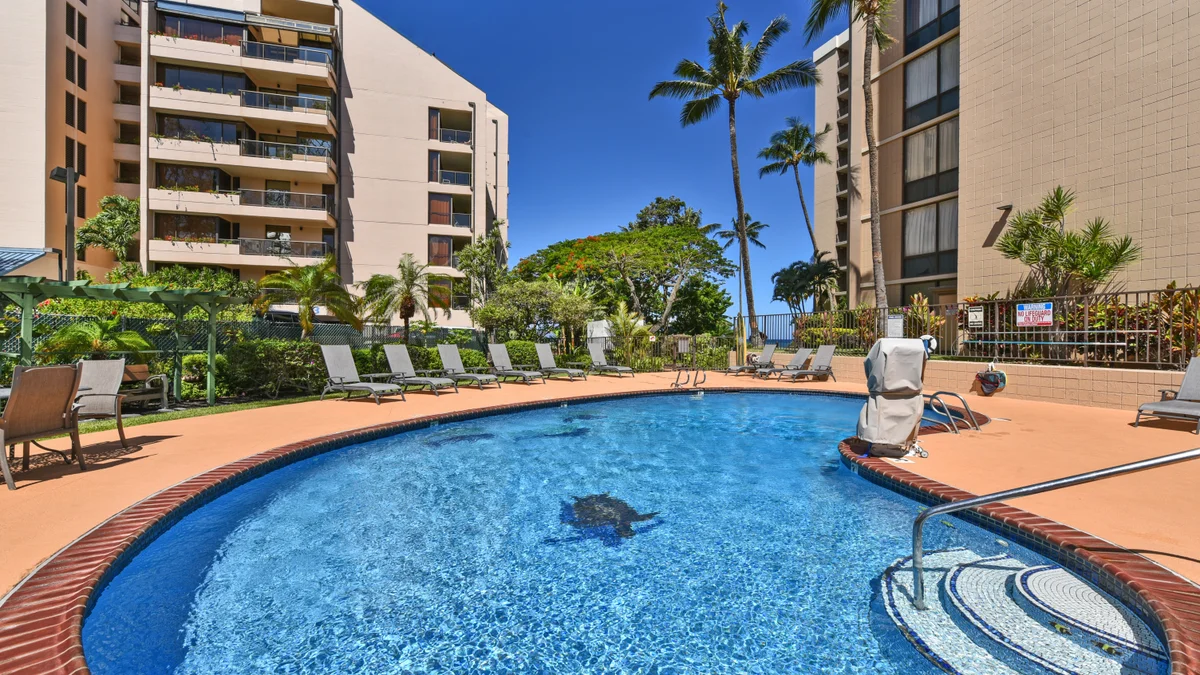Valley Isle 206