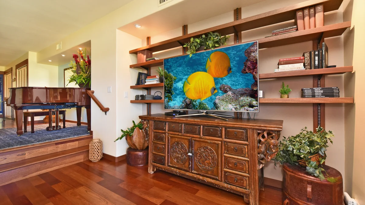 Kaanapali Royal D302