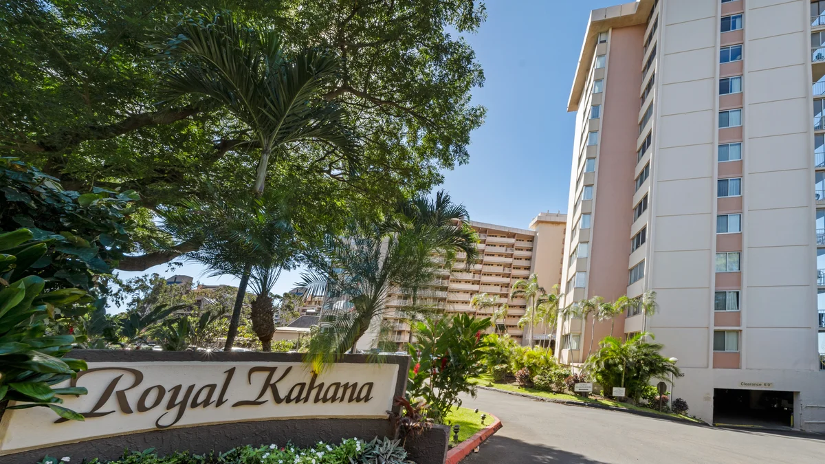 .Royal Kahana 1103