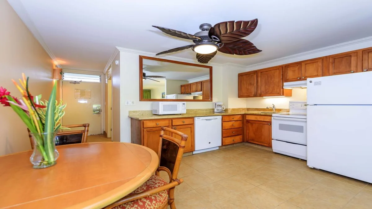 Napili Shores D127