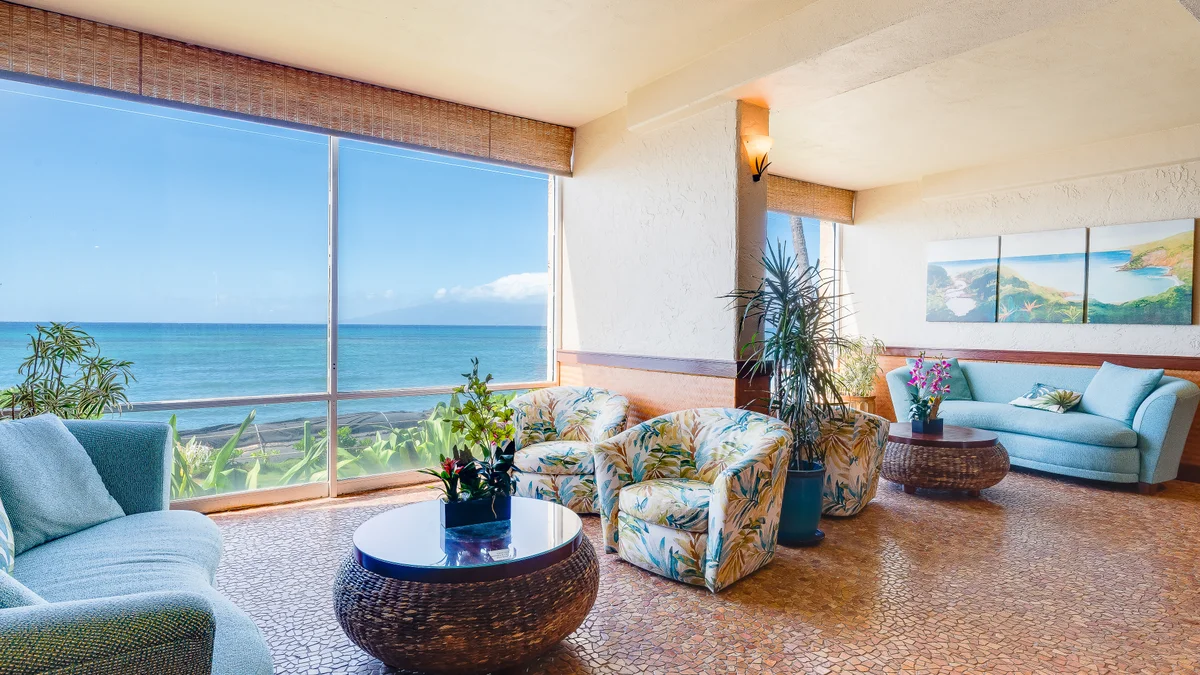 Royal Kahana 616