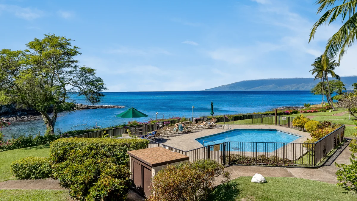 Napili Point B18