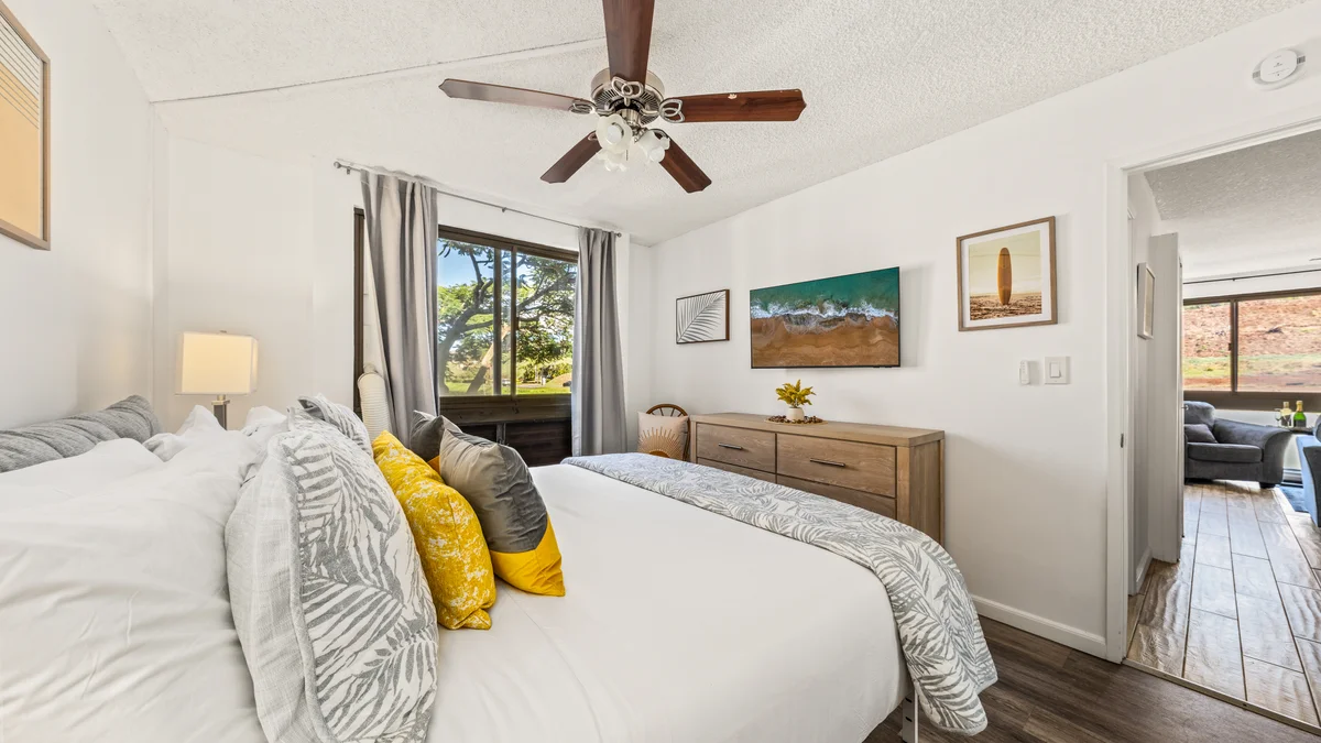 .Kahana Manor 318