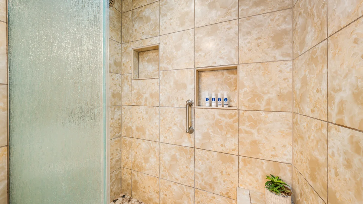 .Kahana Villa F505