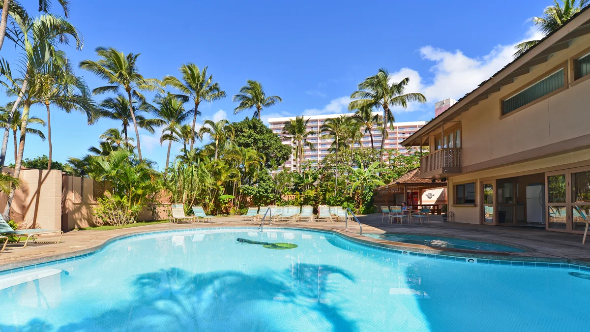 Maui Kai 903