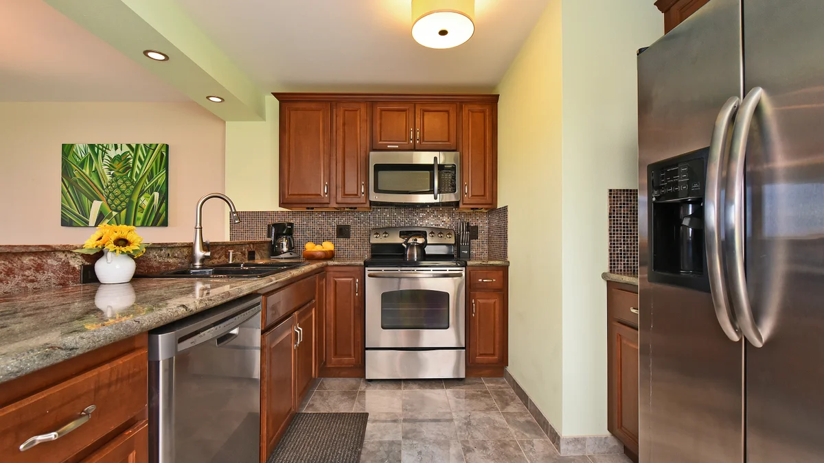 Kahana Villa E601