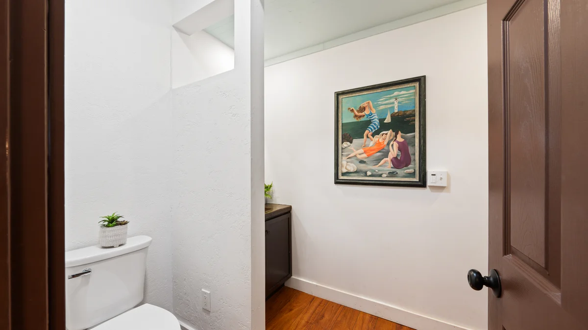 .233 Market Street Unit B