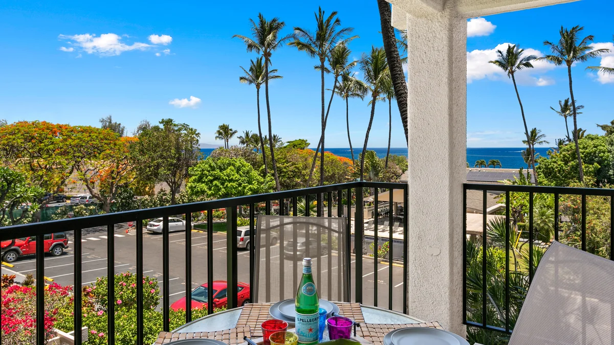 Kihei Akahi C302