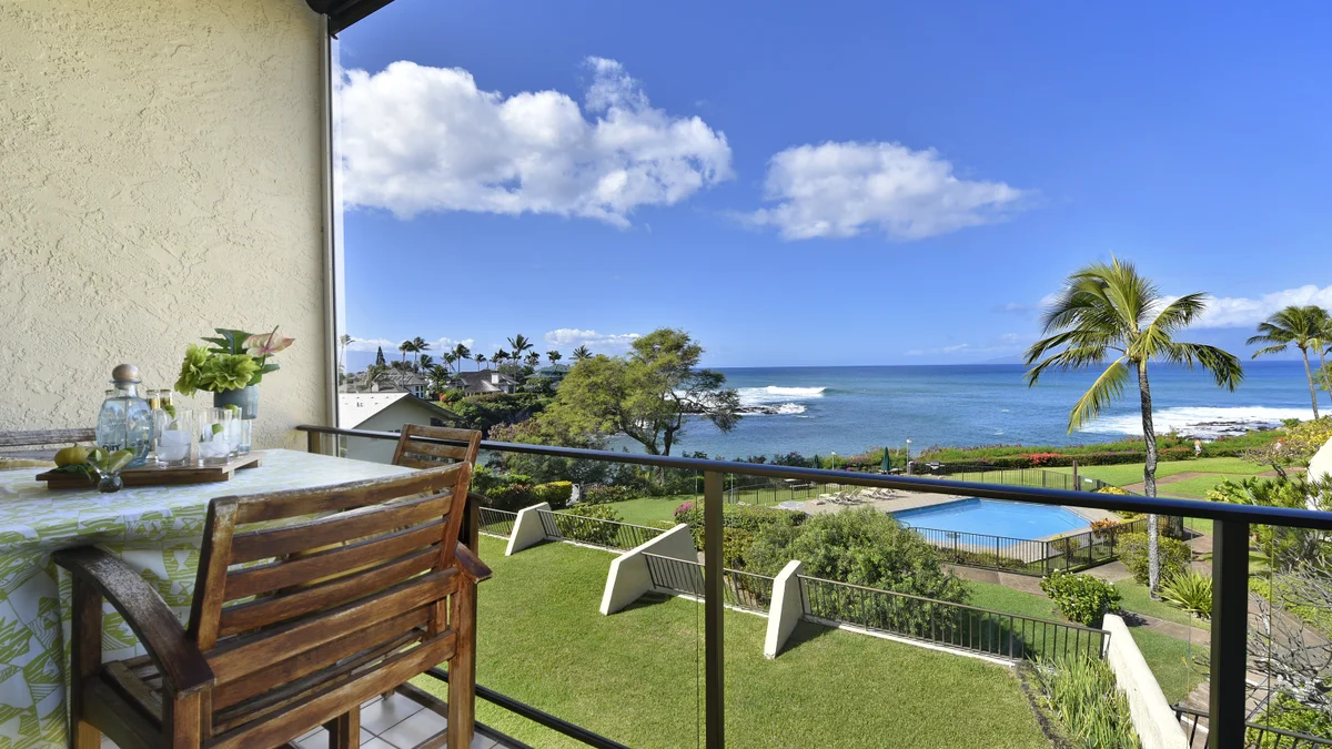 Napili Point C40