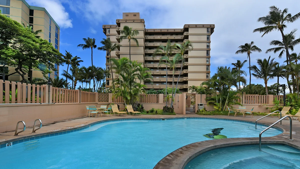 Maui Kai 106