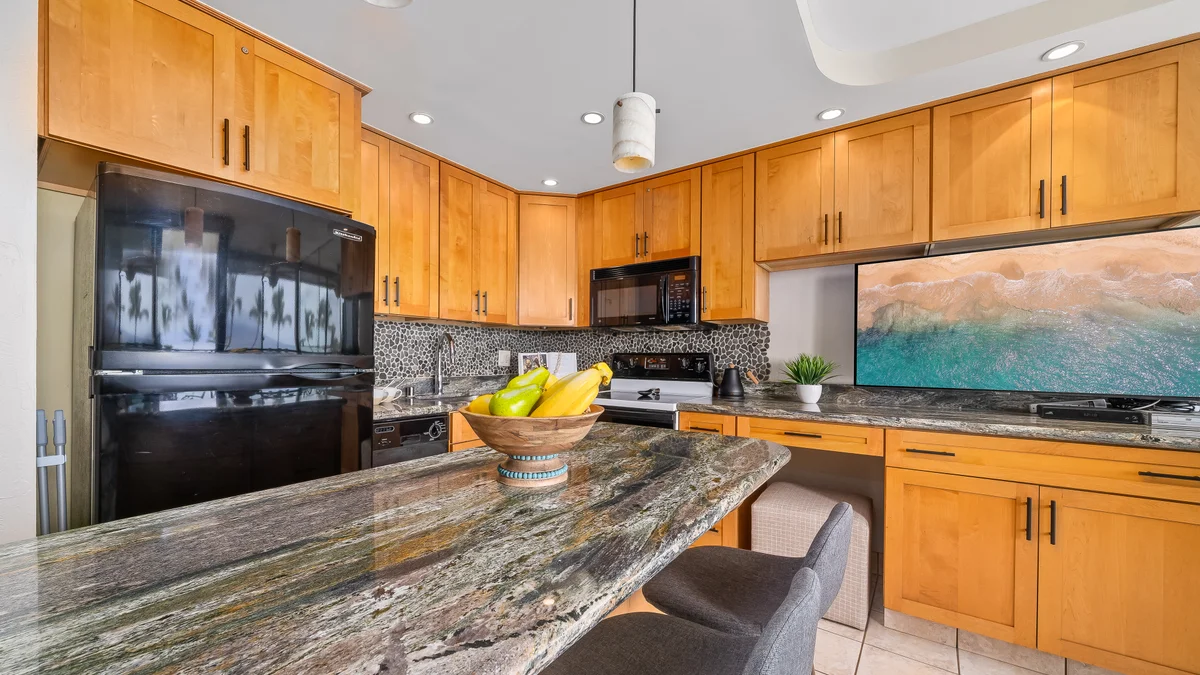 Kihei Surfside 306