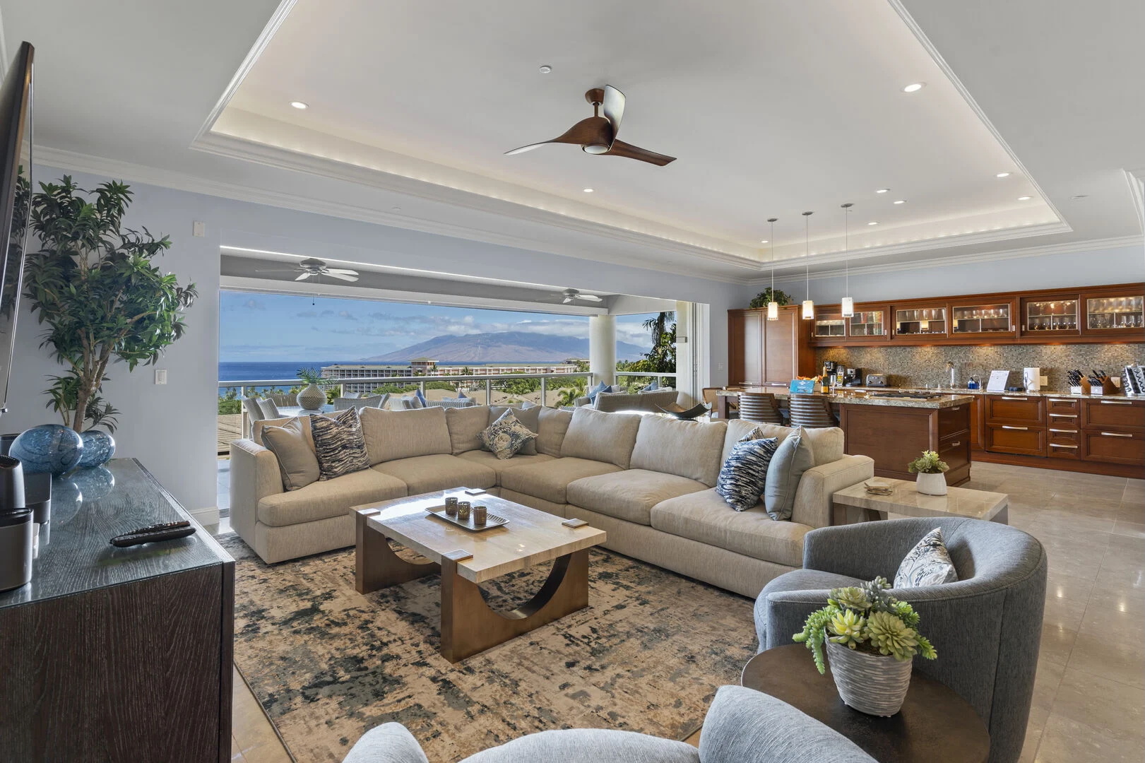 Hoolei 23-3 luxury residence